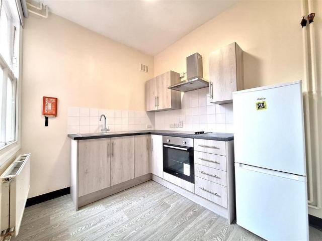 Studio for rent in Newtown, Reading