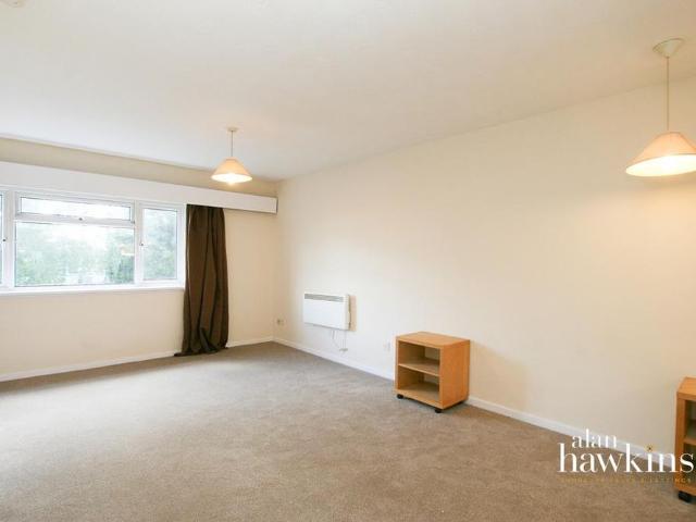 Studio for rent in Vastern, Wiltshire