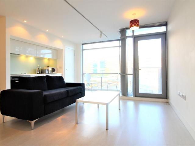Flat for rent in Holbeck, West Yorkshire