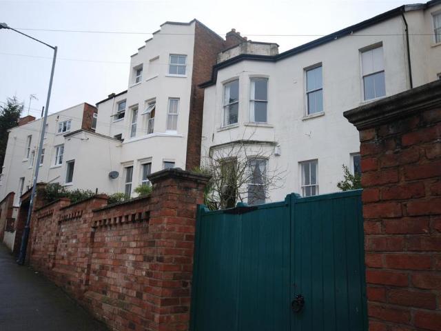 Flat for rent in Milverton, Warwick