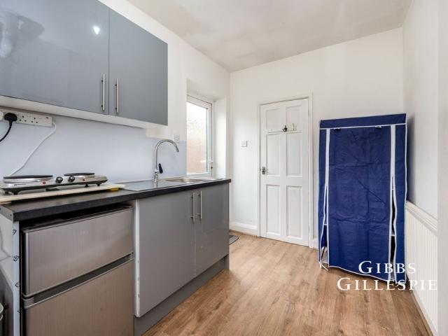 Studio for rent in Cat Hill, Isle Of Man