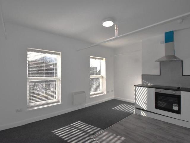 Studio for rent in Hull, City Of Kingston Upon Hull