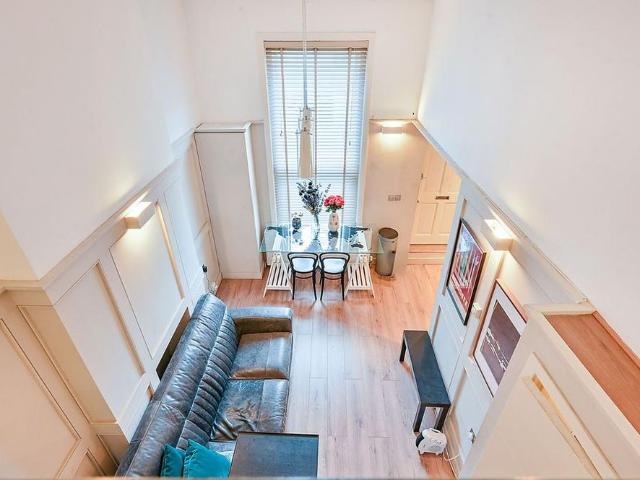 Studio for rent in Strand-on-the-Green, Greater London