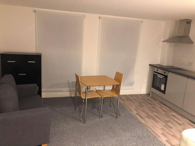 Studio for rent in Ropewalks, Calderstones