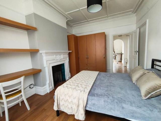 Studio for rent in London Borough of Hounslow, Greater London