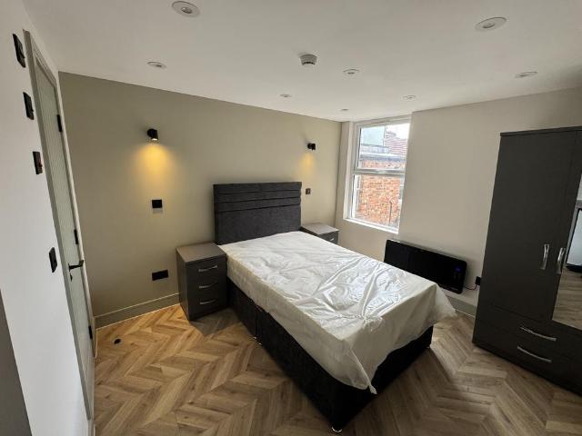 Flat for rent in Fulham, Sands End