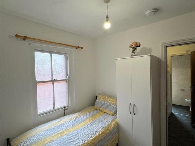 Flat for rent in Selly Park, West Midlands