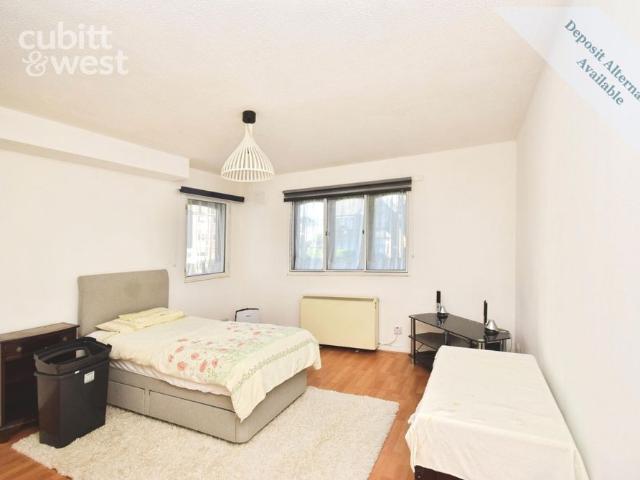 Studio for rent in Wallington, Greater London
