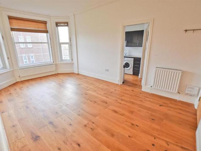 Studio for rent in Comers, Norfolk