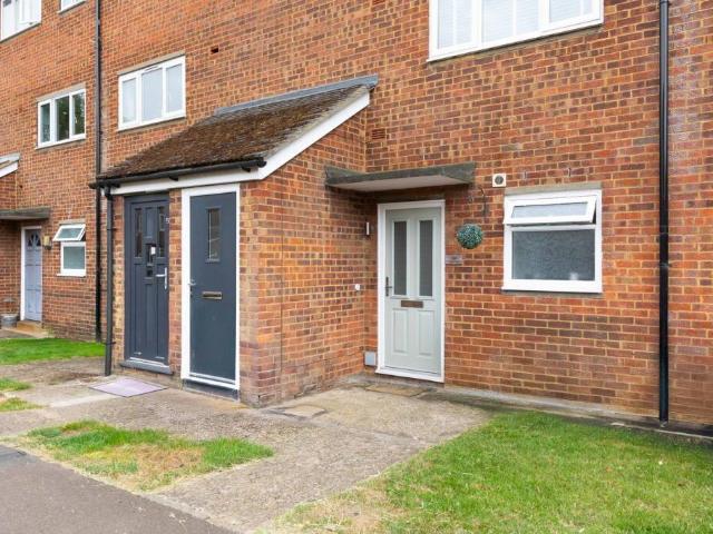 Flat for rent in King's Walden, Hertfordshire