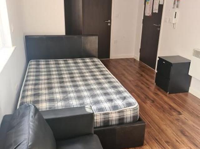 Studio for rent in Black Friars, Old Wharf