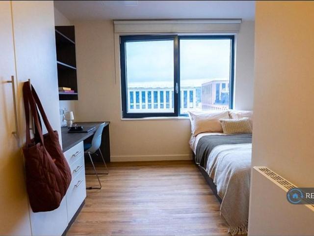 Studio for rent in City Centre, South Yorkshire