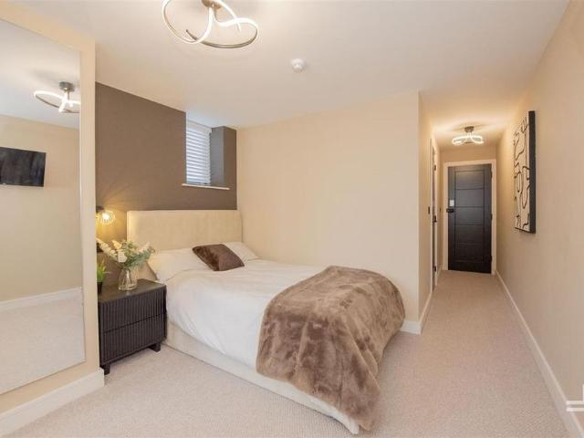 Studio for rent in Bank Quay, Warrington