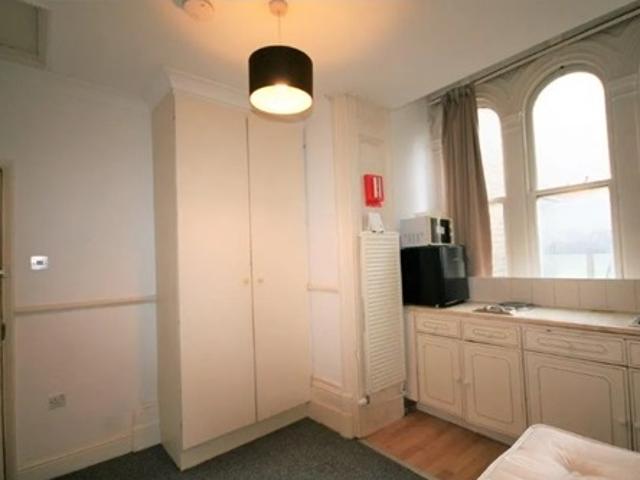 Studio for rent in Notting Hill, Greater London