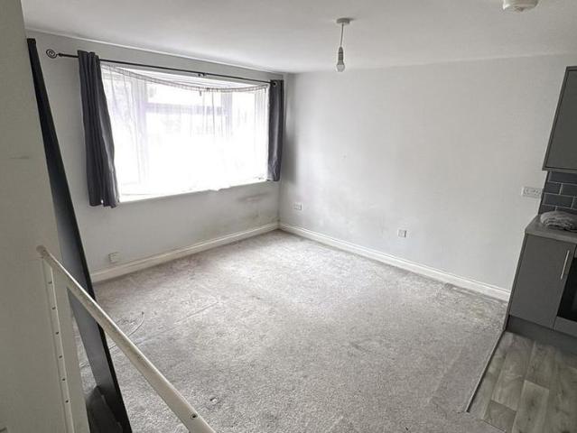 Studio for rent in Feckenham, City Of Bristol