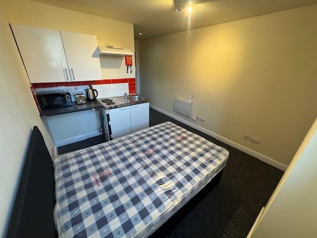 Flat for rent in St Ann's, Haddon