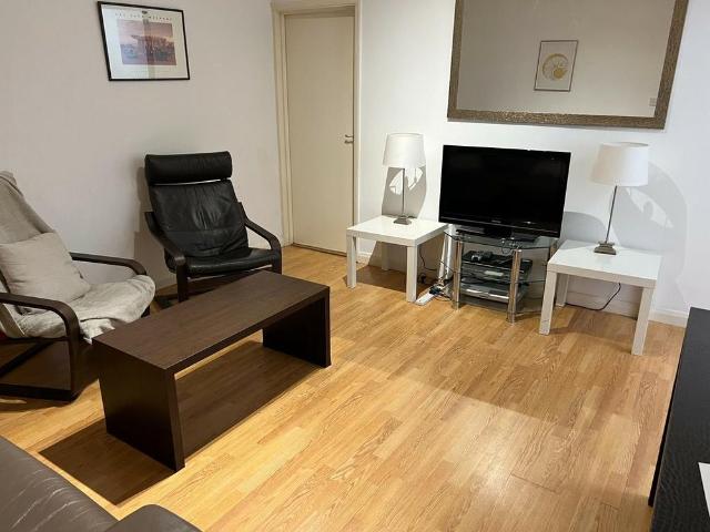 Studio for rent in Semilong, Northampton