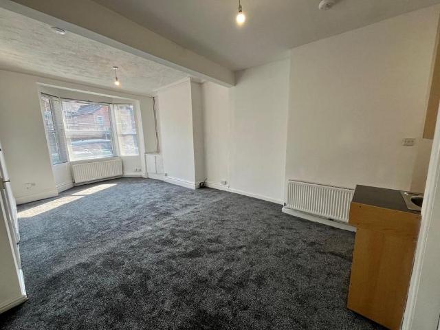Studio for rent in Baswich, Staffordshire