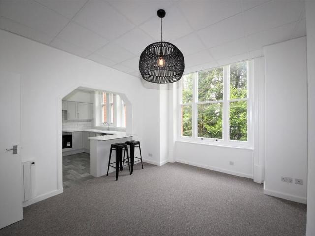 Studio for rent in West Cliff, Bournemouth