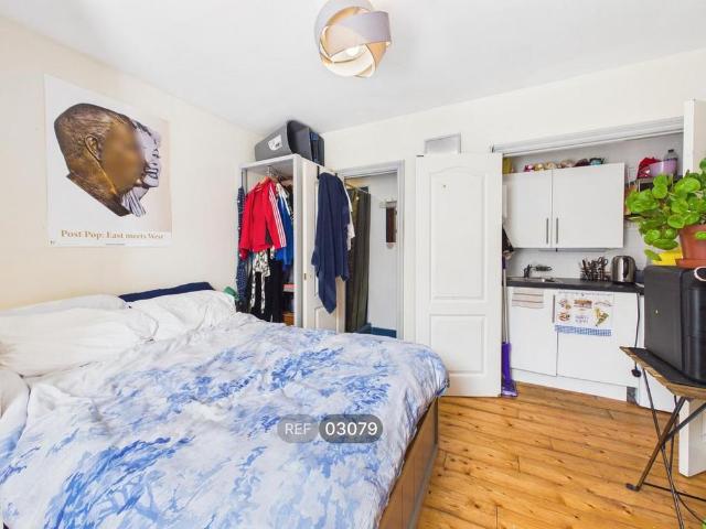 Studio for rent in Round Hill, Brighton & Hove