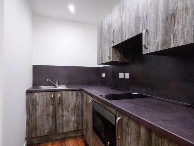 Studio for rent in St Matthew's, Old Wharf