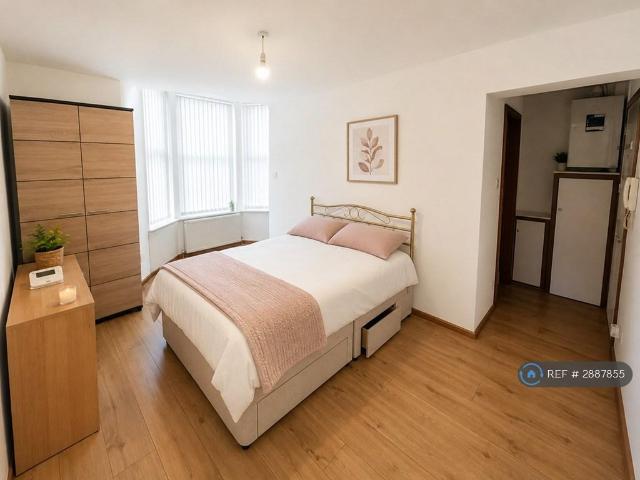 Flat for rent in Revoe, Blackpool