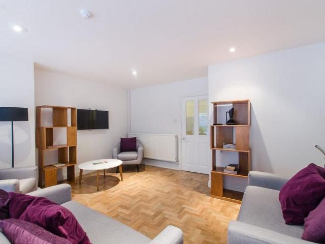 Studio for rent in Pimlico, Greater London