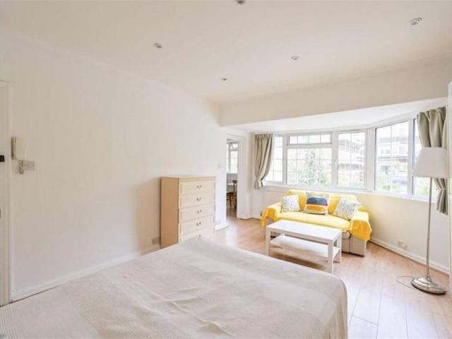 Studio for rent in London Borough of Barnet, Greater London