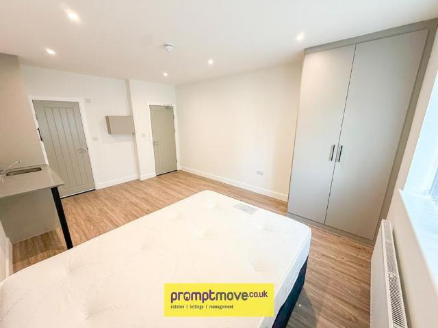 Studio for rent in Leagrave, Luton