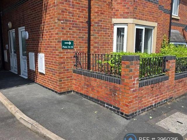 Flat for rent in Hammond Street