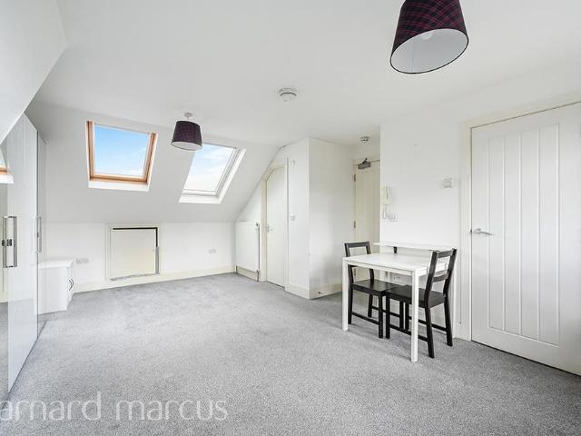 Studio for rent in London Borough of Hounslow, Spring Grove