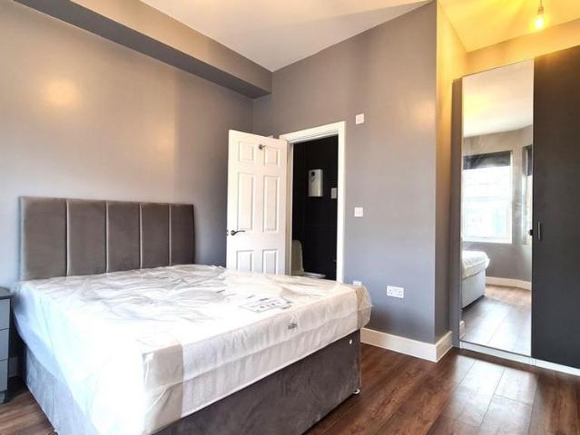 Studio for rent in London Borough of Hounslow, Heston
