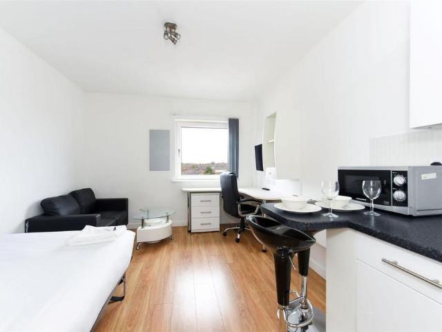 Studio for rent in Old Wharf, City Of Leicester
