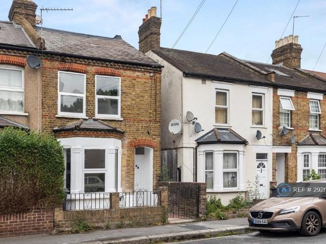 Flat for rent in London Borough of Hounslow, Osterley