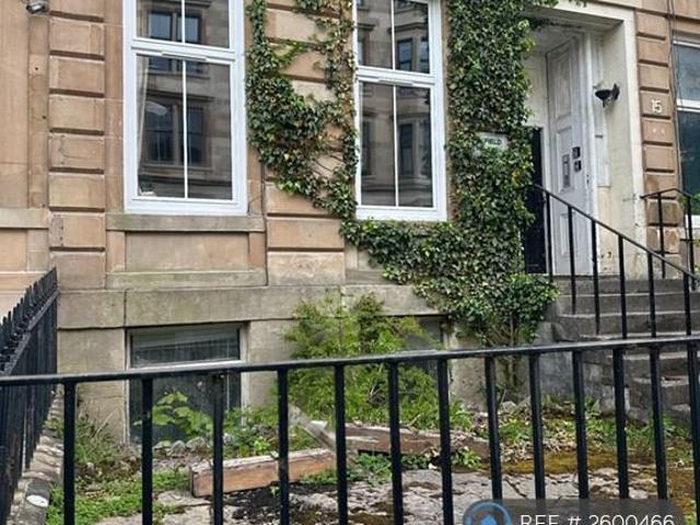 Flat for rent in Hillhead, Scotland
