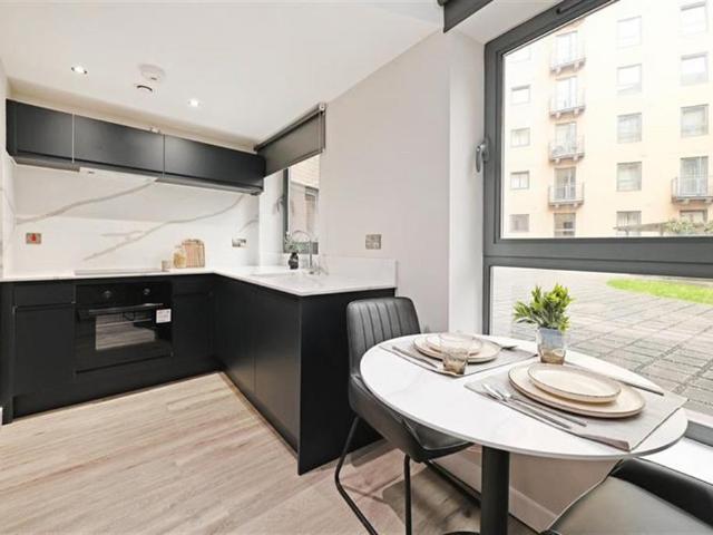 Flat for rent in Devonshire, South Yorkshire