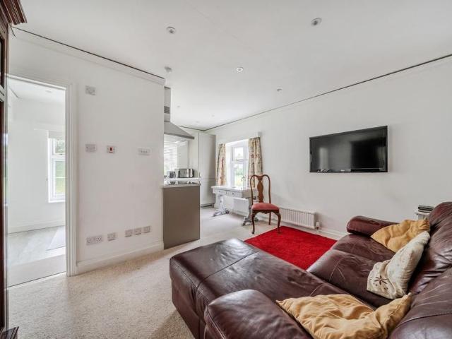 Studio for rent in Hampstead Norreys, West Berkshire