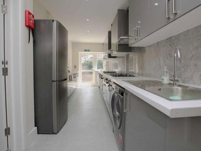 Studio for rent in London Borough of Hounslow, Greater London