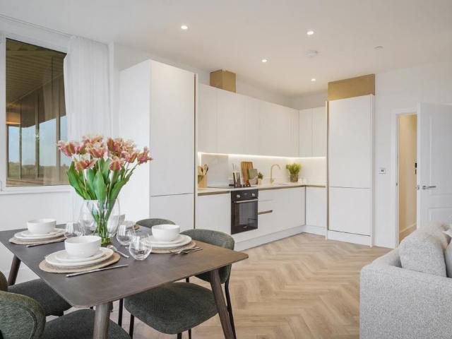 Flat for rent in Batchworth