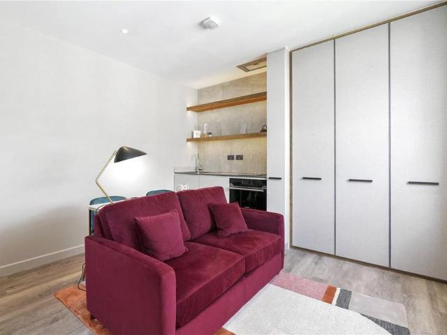 Studio for rent in Royal Borough of Kensington and Chelsea, Greater London