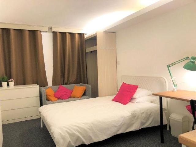Studio for rent in Canley, West Midlands