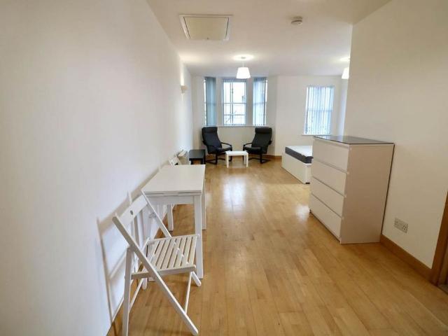 Studio for rent in Arbury, Cambridgeshire