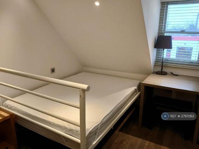 Studio for rent in Arbury, Cambridgeshire