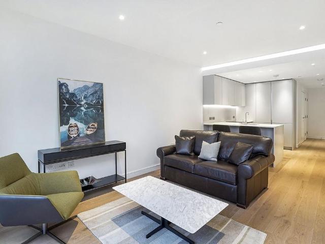 Studio for rent in London Borough of Tower Hamlets, Greater London