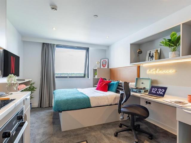 Studio for rent in Wigan, Greater Manchester