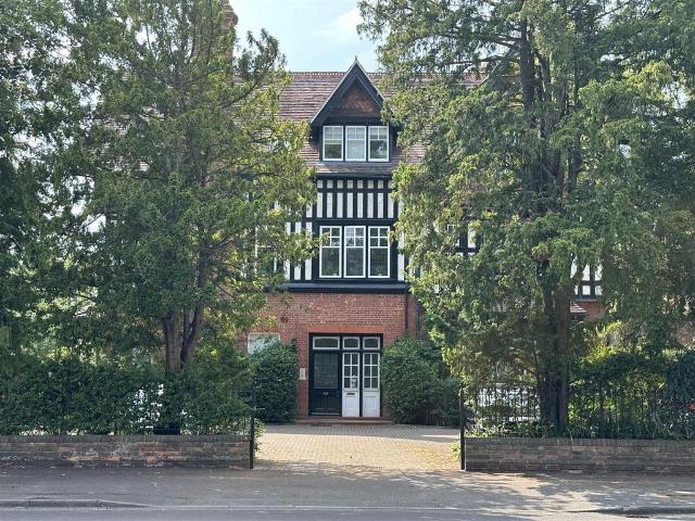 Flat for rent in The Slade, Oxfordshire