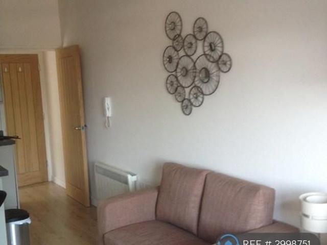 Studio for rent in Northampton, Northamptonshire