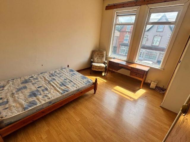 Studio for rent in Winson Green, West Midlands
