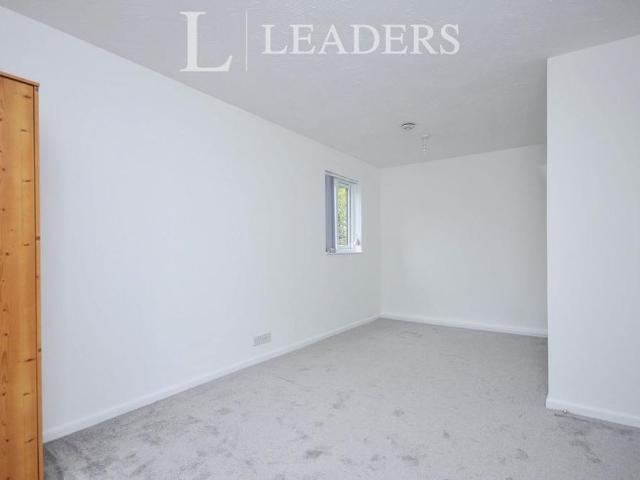 Studio for rent in London Borough of Lewisham, Lower Sydenham