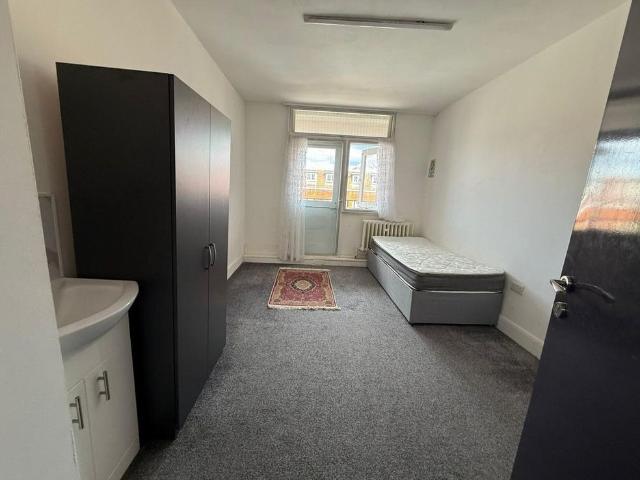 Studio for rent in Short Heath, Willenhall